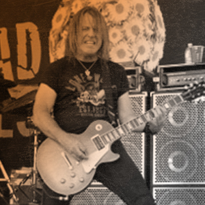 Bobby Schneck - Dead Daisies, Slash